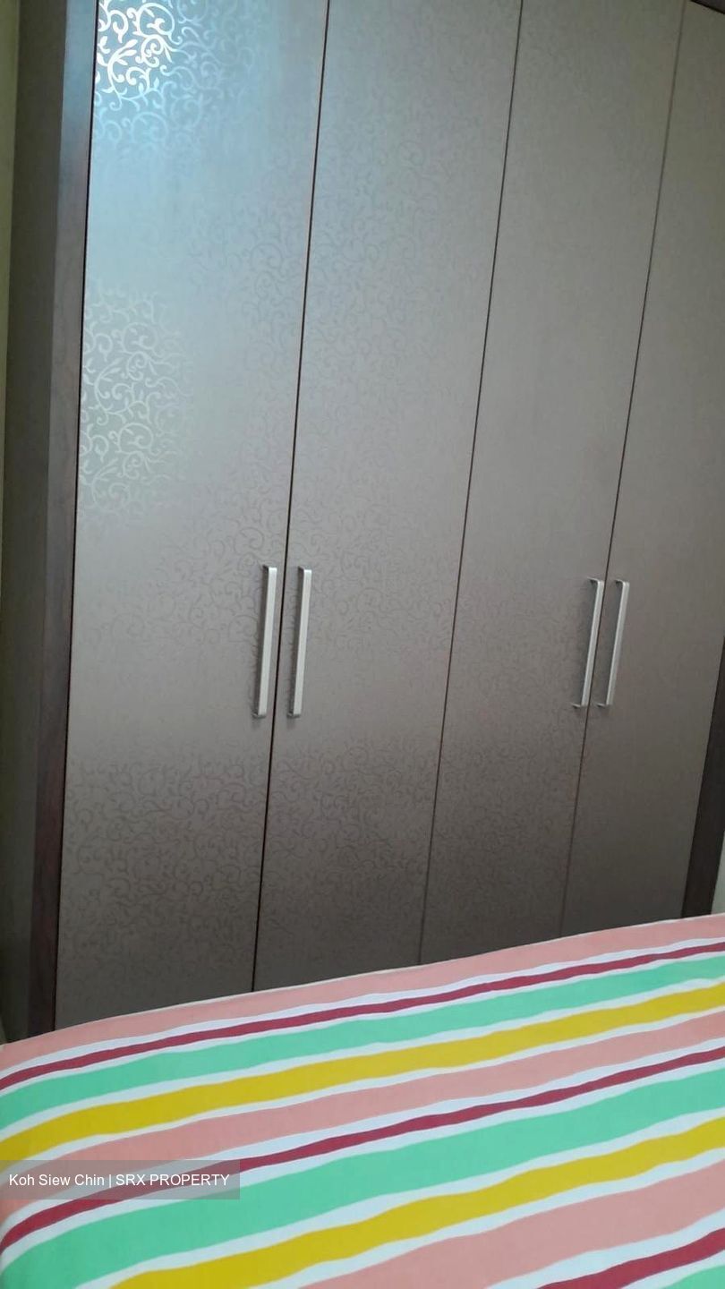 Blk 243 Jurong East Street 24 (Jurong East), HDB 3 Rooms #534160001